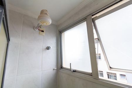 Apartamento à venda com 55m², 2 quartos e 1 vaga Apartamento à venda com 55m², 2 quartos e 1 vagaBanheiro