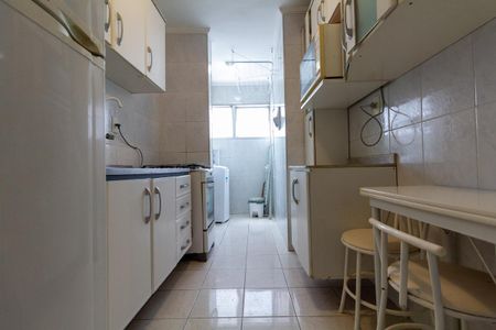 Apartamento à venda com 55m², 2 quartos e 1 vaga Apartamento à venda com 55m², 2 quartos e 1 vagaCozinha