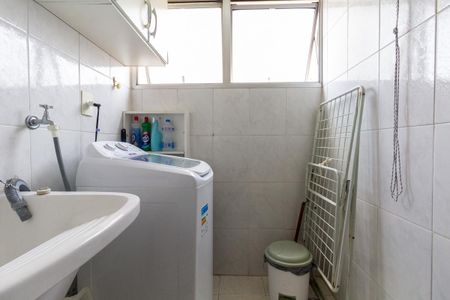 Apartamento à venda com 55m², 2 quartos e 1 vaga Apartamento à venda com 55m², 2 quartos e 1 vagaÁrea de Serviço
