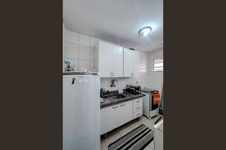 Apartamento à venda com 48m², 2 quartos e sem vaga Apartamento à venda com 48m², 2 quartos e sem vagaCozinha e Área de Serviço