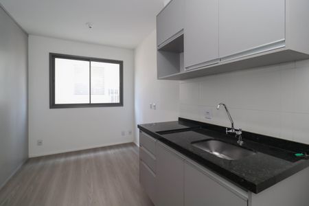Studio para alugar com 25m², 1 quarto e sem vaga Studio para alugar com 25m², 1 quarto e sem vagaSala/Cozinha