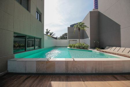 Studio para alugar com 25m², 1 quarto e sem vaga Studio para alugar com 25m², 1 quarto e sem vagaPiscina