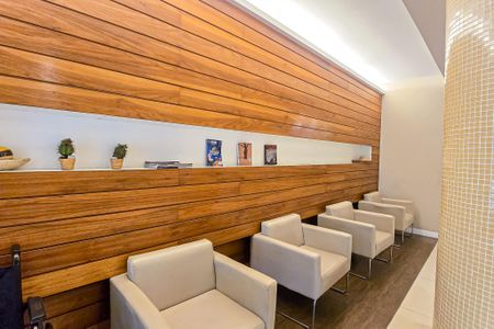 Apartamento à venda com 78m², 3 quartos e 1 vaga Apartamento à venda com 78m², 3 quartos e 1 vagaHall social