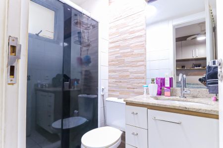 Apartamento à venda com 78m², 3 quartos e 1 vaga Apartamento à venda com 78m², 3 quartos e 1 vagaBanheiro da Suíte