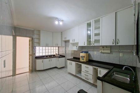 Apartamento para alugar com 160m², 2 quartos e 1 vagaCozinha 