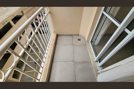 Apartamento para alugar com 60m², 3 quartos e 1 vaga Apartamento para alugar com 60m², 3 quartos e 1 vagaVaranda