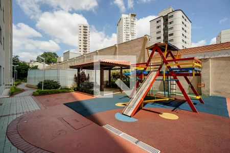 Apartamento para alugar com 60m², 3 quartos e 1 vaga Apartamento para alugar com 60m², 3 quartos e 1 vagaÁrea comum - Playground