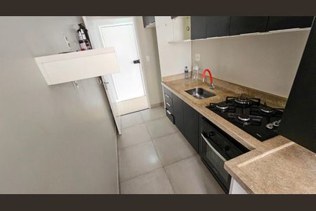 Apartamento para alugar com 60m², 3 quartos e 1 vaga Apartamento para alugar com 60m², 3 quartos e 1 vagaCozinha e Área de Serviço