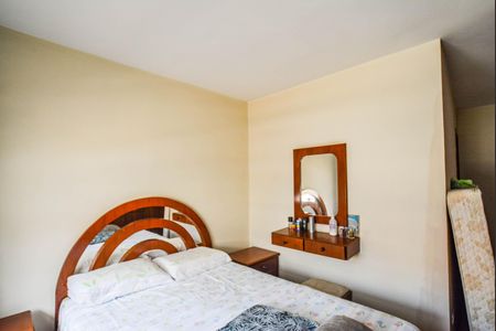 Casa à venda com 165m², 3 quartos e 3 vagasQuarto Suíte