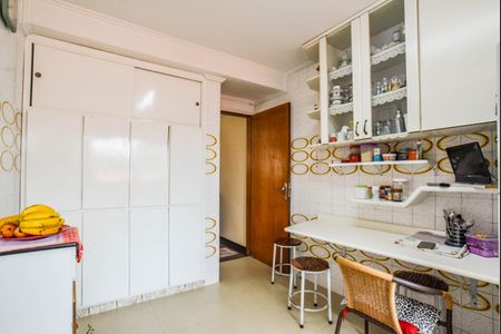 Casa à venda com 165m², 3 quartos e 3 vagasCozinha