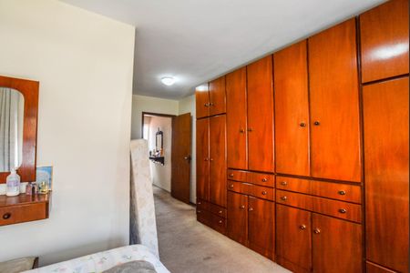 Casa à venda com 165m², 3 quartos e 3 vagasQuarto Suíte