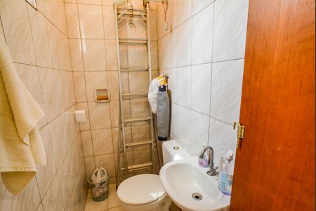 Casa à venda com 165m², 3 quartos e 3 vagasÁrea de Serviço