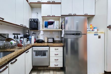 Apartamento à venda com 103m², 3 quartos e 1 vaga Apartamento à venda com 103m², 3 quartos e 1 vagaCozinha