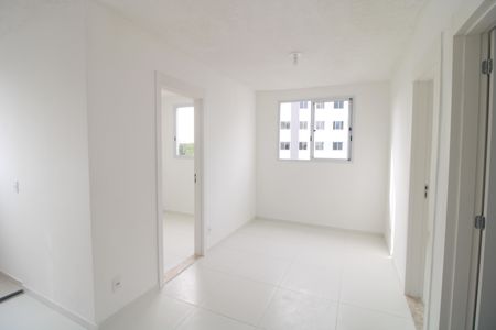 Sala de apartamento para alugar com 2 quartos, 35m² em Jardim Sabara, São Paulo