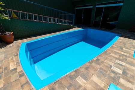 Casa à venda com 350m², 3 quartos e 6 vagasPiscina