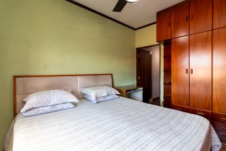 Casa à venda com 350m², 3 quartos e 6 vagasSuíte 1