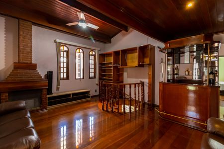 Sala de Estar de casa para alugar com 3 quartos, 350m² em Vila Santa Maria, São Paulo