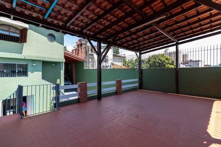 Casa à venda com 350m², 3 quartos e 6 vagasQuintal Superior