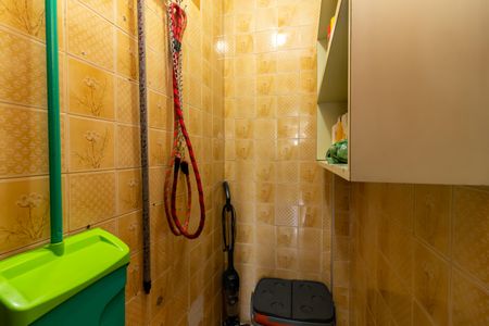 Casa à venda com 350m², 3 quartos e 6 vagasDespensa