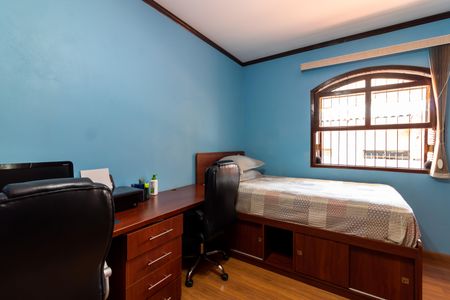 Casa à venda com 350m², 3 quartos e 6 vagasSuíte 2