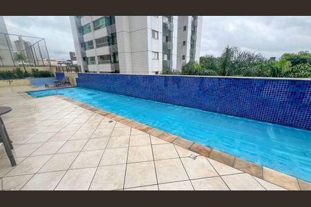 Apartamento para alugar com 86m², 3 quartos e 3 vagas