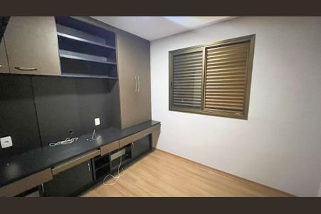 Apartamento para alugar com 86m², 3 quartos e 3 vagas