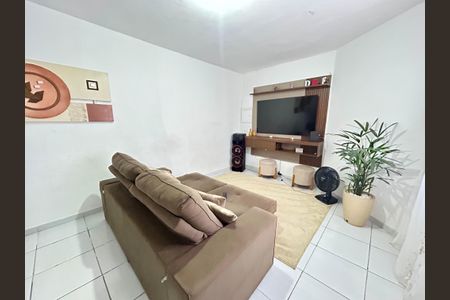 Sala casa 1 de casa à venda com 4 quartos, 239m² em Jardim Dourado, Guarulhos