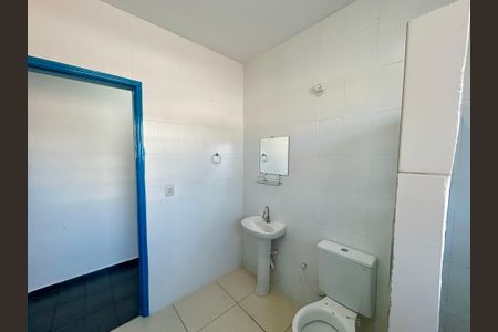 Casa à venda com 239m², 4 quartos e 2 vagasBanheiro 3