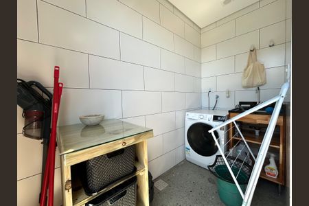 Casa para alugar com 154m², 2 quartos e 1 vagaÁrea de Serviço