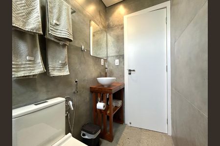 Casa para alugar com 154m², 2 quartos e 1 vagaBanheiro suite 1