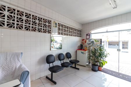 Casa à venda com 350m², 2 quartos e 1 vagaGaragem