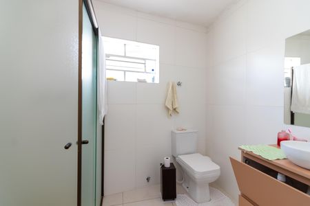 Casa à venda com 350m², 2 quartos e 1 vagaBanheiro 1