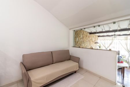 Casa à venda com 350m², 2 quartos e 1 vagaSala