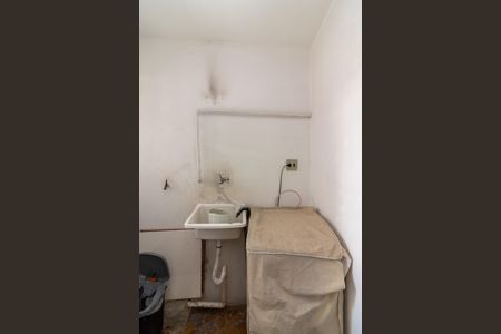 Casa à venda com 350m², 2 quartos e 1 vagaÁrea de Serviço