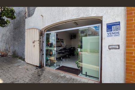 Casa à venda com 350m², 2 quartos e 1 vagaFachada