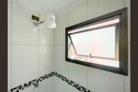 Banheiro de casa para alugar com 1 quarto, 48m² em Conceicao, Osasco