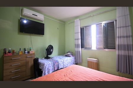 Casa à venda com 500m², 3 quartos e 4 vagasQuarto 2