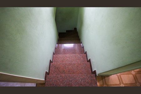 Casa à venda com 500m², 3 quartos e 4 vagasEscada