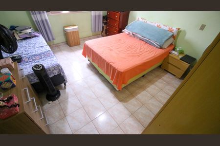 Casa à venda com 500m², 3 quartos e 4 vagasQuarto 2