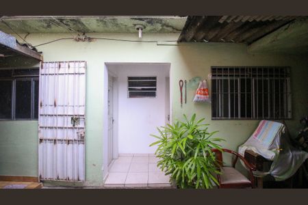 Casa à venda com 500m², 3 quartos e 4 vagasCasa 2 (Fundos)