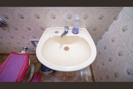 Casa à venda com 500m², 3 quartos e 4 vagasBanheiro 2