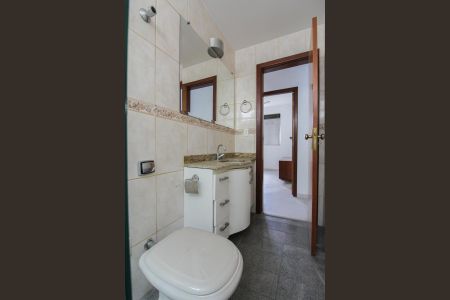 Apartamento à venda com 119m², 3 quartos e 2 vagas Apartamento à venda com 119m², 3 quartos e 2 vagasBanheiro Social