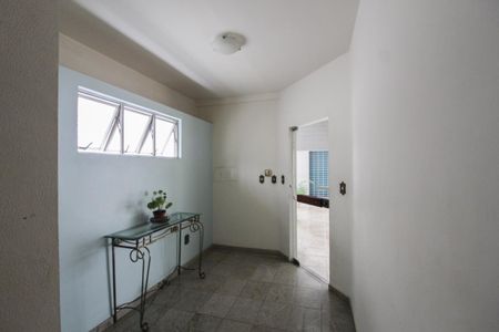 Apartamento à venda com 119m², 3 quartos e 2 vagas Apartamento à venda com 119m², 3 quartos e 2 vagasHall de entrada