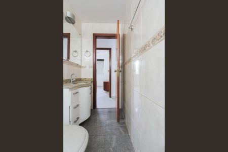 Apartamento à venda com 119m², 3 quartos e 2 vagas Apartamento à venda com 119m², 3 quartos e 2 vagasBanheiro Social