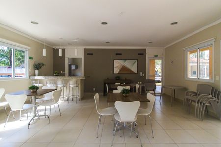 Apartamento para alugar com 43m², 2 quartos e 1 vagaÁrea comum - Salão de festas