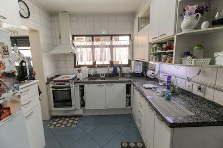 Apartamento para alugar com 130m², 4 quartos e 3 vagasCozinha - Armários