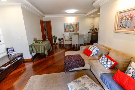 Apartamento para alugar com 130m², 4 quartos e 3 vagasSala