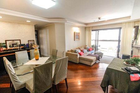 Sala de apartamento para alugar com 4 quartos, 130m² em Vila Suzana, São Paulo