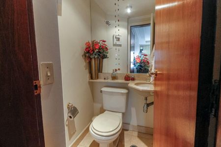 Apartamento para alugar com 130m², 4 quartos e 3 vagasLavabo