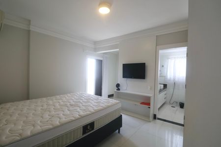 Apartamento para alugar com 214m², 4 quartos e 2 vagasSuíte